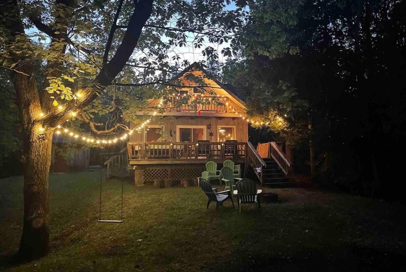 Rustic Cabin W Games Near Lake & National Park Tobermory Luaran gambar