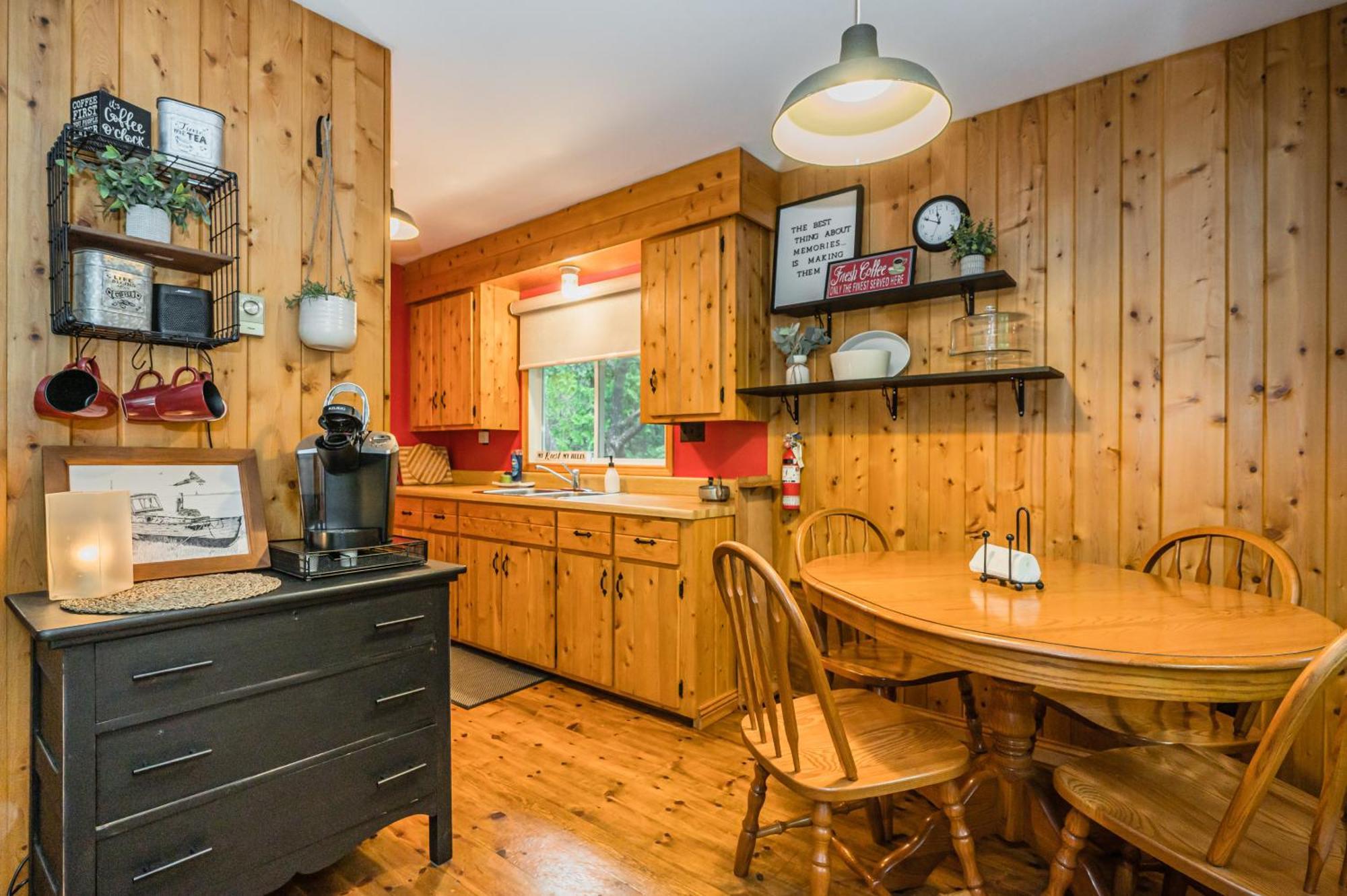 Rustic Cabin W Games Near Lake & National Park Tobermory Luaran gambar